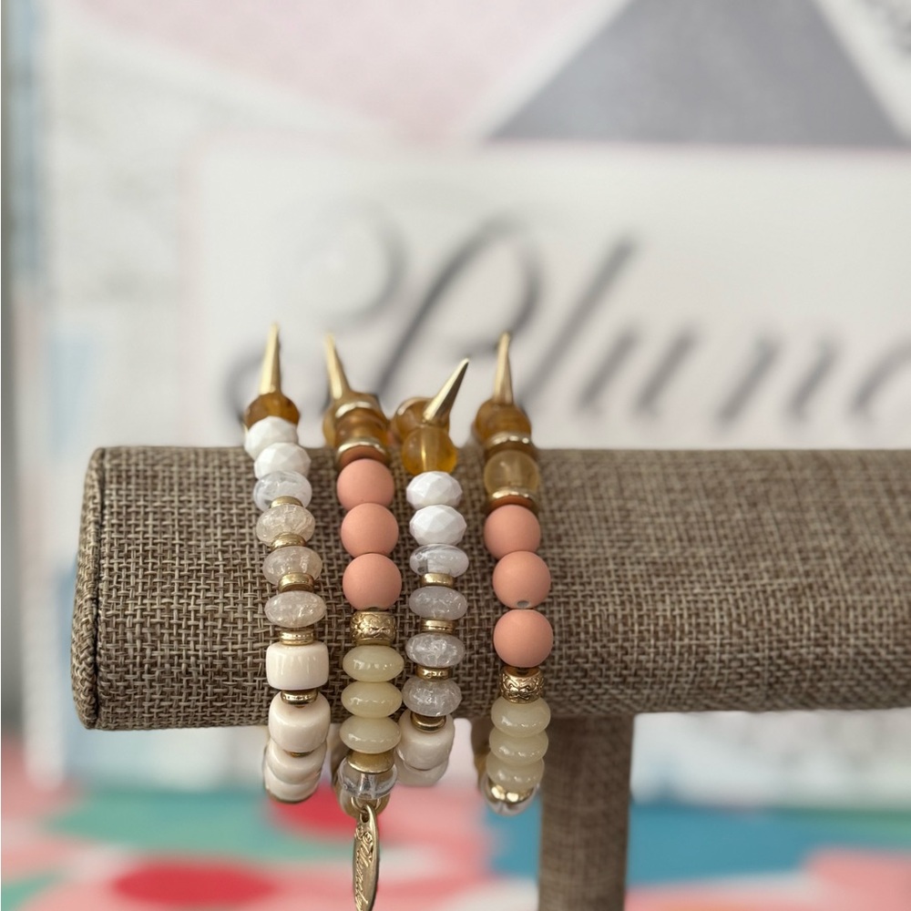 Plunder Gold and Cream Beaded Bracelet Set